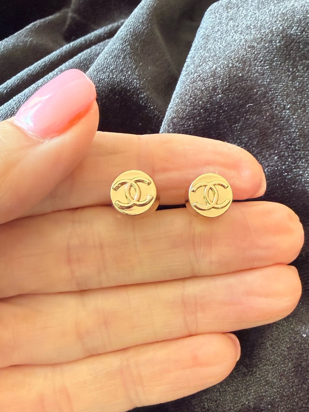 ChaneI Gold Double C Tiny Round Button Stud Earrings - Picture 2 of 8